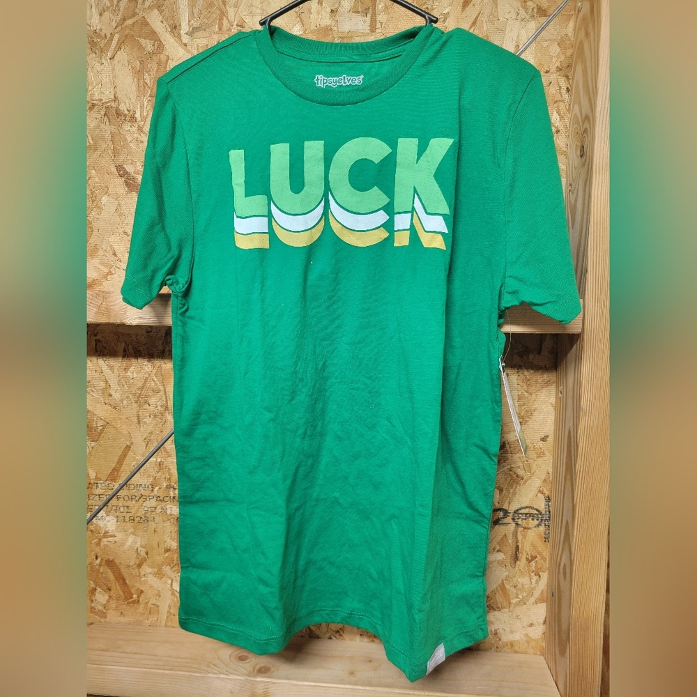 Tipsy Elves NWT Retro Green 'LUCK' Graphic‎ Tee Size Small